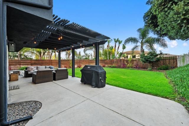 13637 Calais Drive, Del Mar, CA 92014