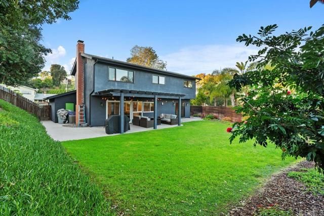 13637 Calais Drive, Del Mar, CA 92014