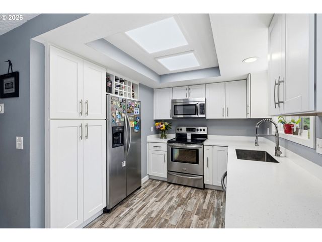 13113 Se 19TH St, Vancouver, WA 98683