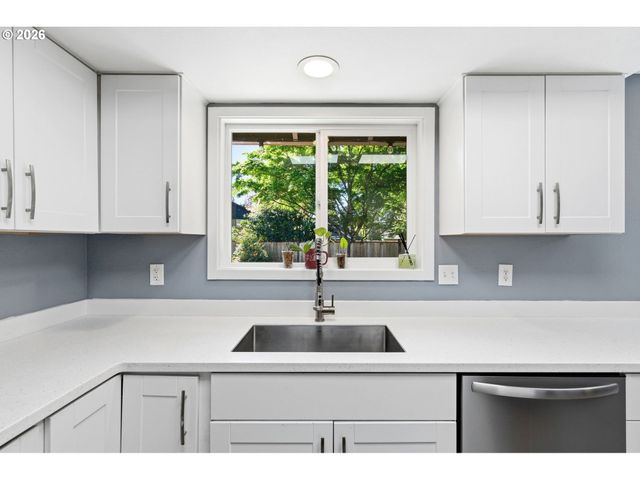 13113 Se 19TH St, Vancouver, WA 98683