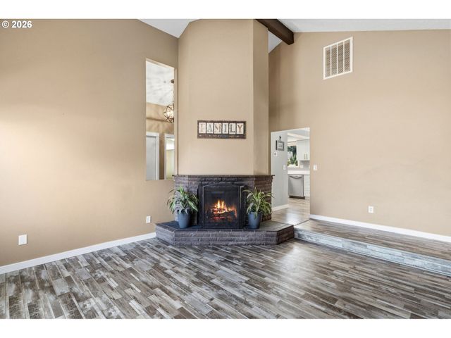 13113 Se 19TH St, Vancouver, WA 98683