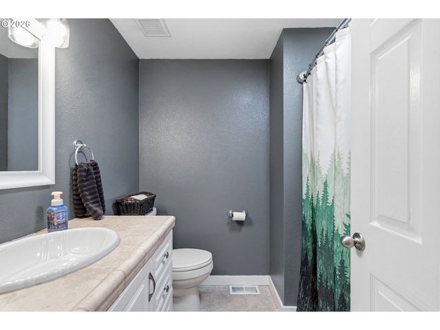 13113 Se 19TH St, Vancouver, WA 98683