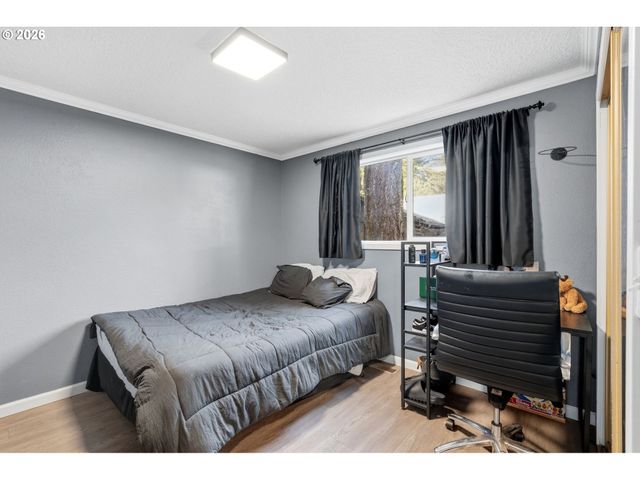 13113 Se 19TH St, Vancouver, WA 98683