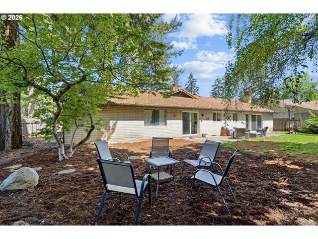13113 Se 19TH St, Vancouver, WA 98683