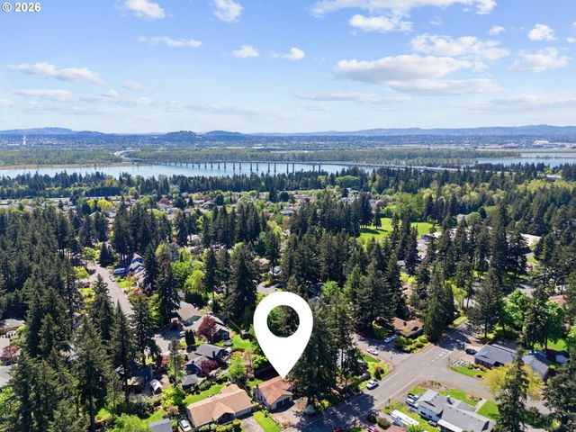 13113 Se 19TH St, Vancouver, WA 98683