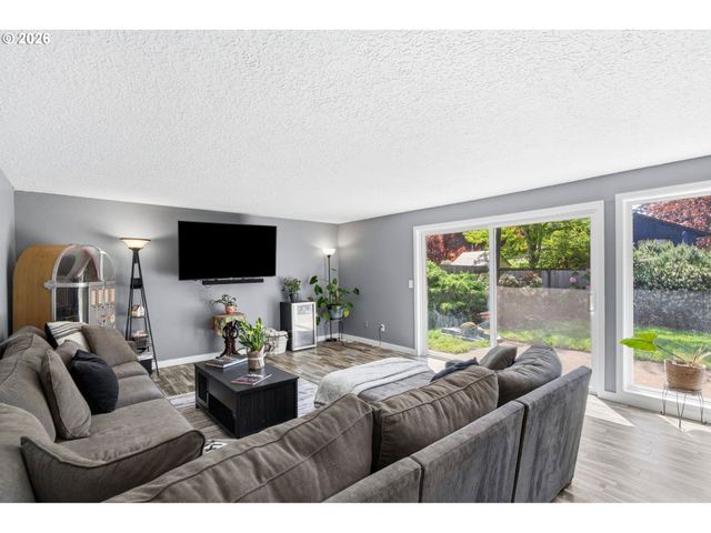 13113 Se 19TH St, Vancouver, WA 98683