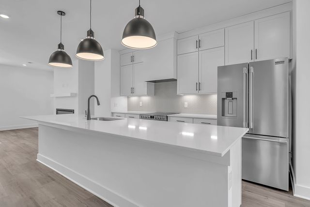 108 Melody Aly, Nashville, TN 37207