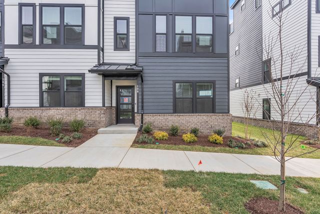 108 Melody Aly, Nashville, TN 37207