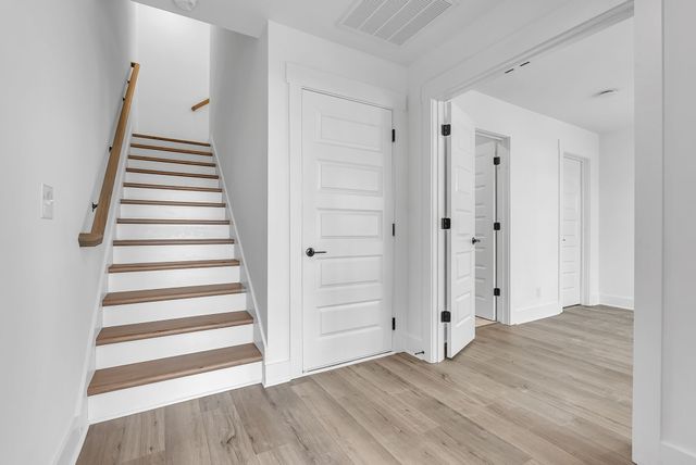 108 Melody Aly, Nashville, TN 37207