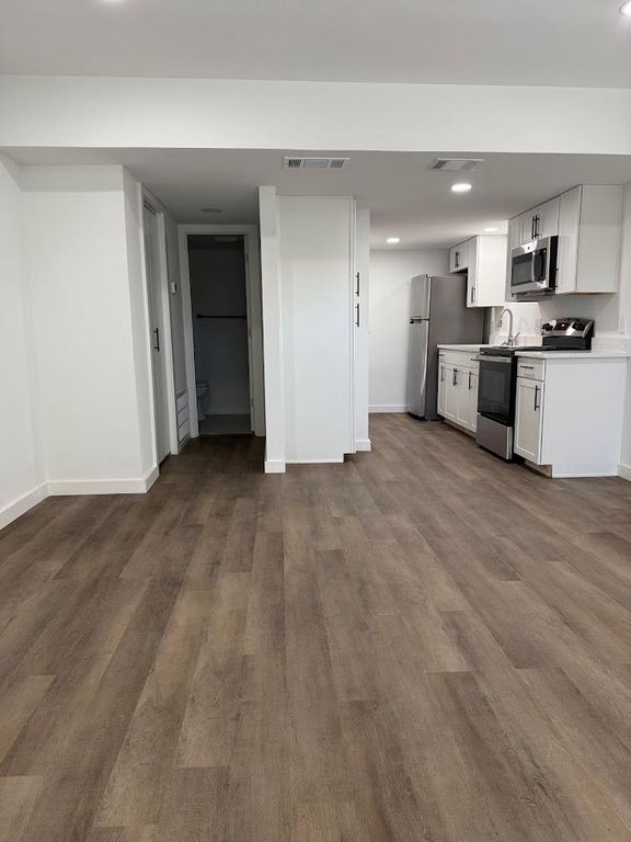 2704 San Pedro ST 8, Austin, TX 78705