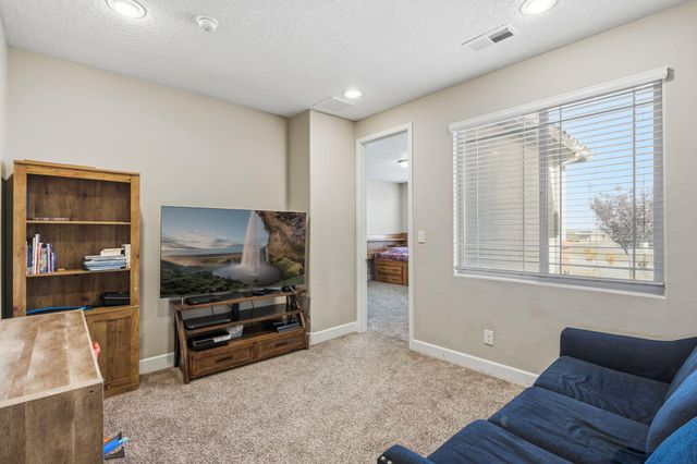 8815 Downburst Avenue NW, Albuquerque, NM 87120