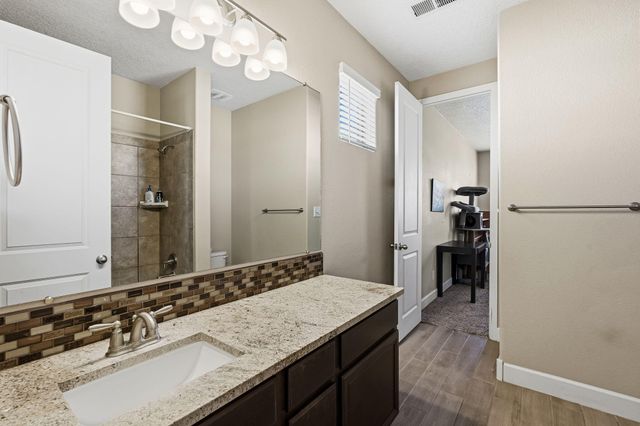 8815 Downburst Avenue NW, Albuquerque, NM 87120