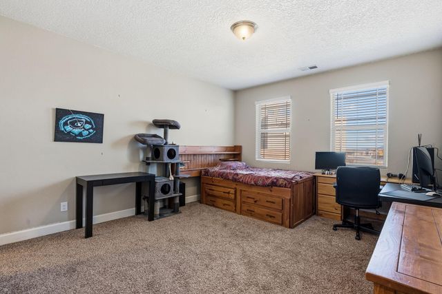 8815 Downburst Avenue NW, Albuquerque, NM 87120