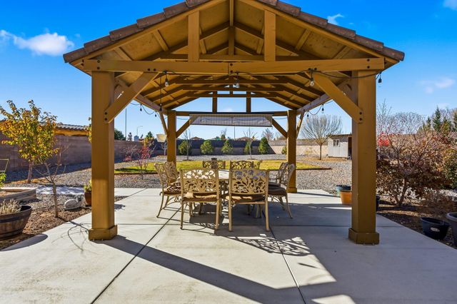 8815 Downburst Avenue NW, Albuquerque, NM 87120