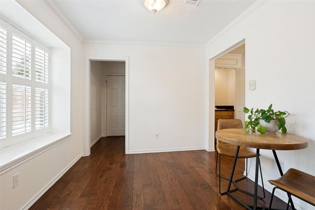 1005 De Pauw Drive, Arlington, TX 76012