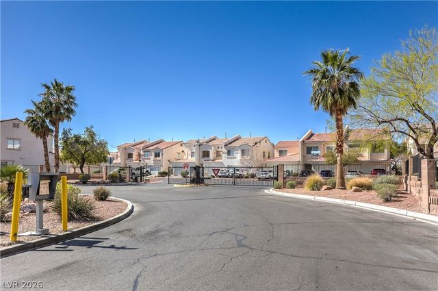 3301 Cheyenne Gardens Way, North Las Vegas, NV 89032