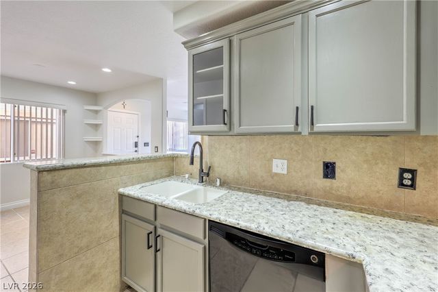 3301 Cheyenne Gardens Way, North Las Vegas, NV 89032