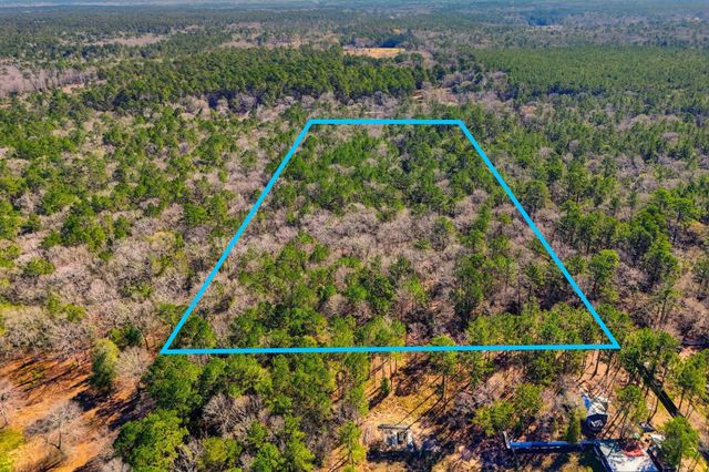 530 Smith Lane, Cleveland, TX 77328