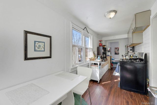 65 Lake Road, Valley Cottage, NY 10989