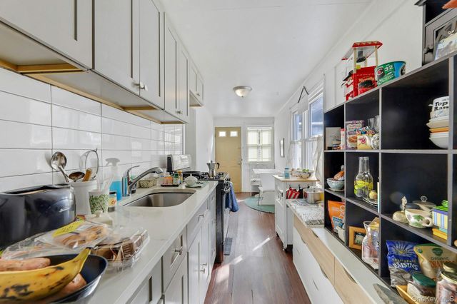 65 Lake Road, Valley Cottage, NY 10989