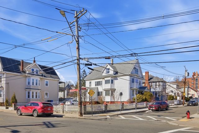 12 Jones Ave 1, Chelsea, MA 02150