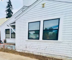 3308 Loma Vista Way, Oakland, CA 94619
