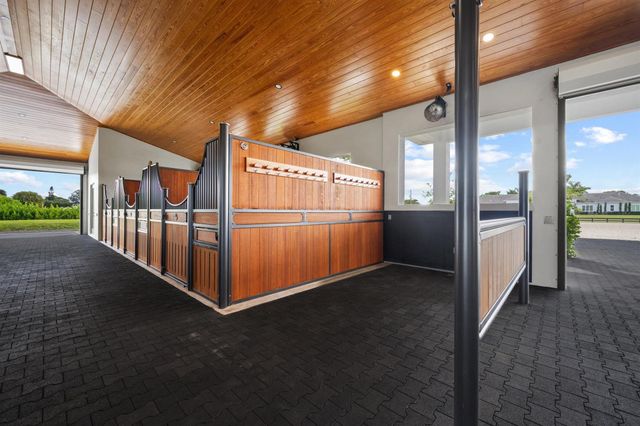 15385 Sunnyland Lane, Wellington, FL 33414