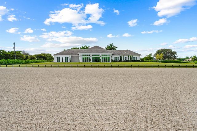 15385 Sunnyland Lane, Wellington, FL 33414