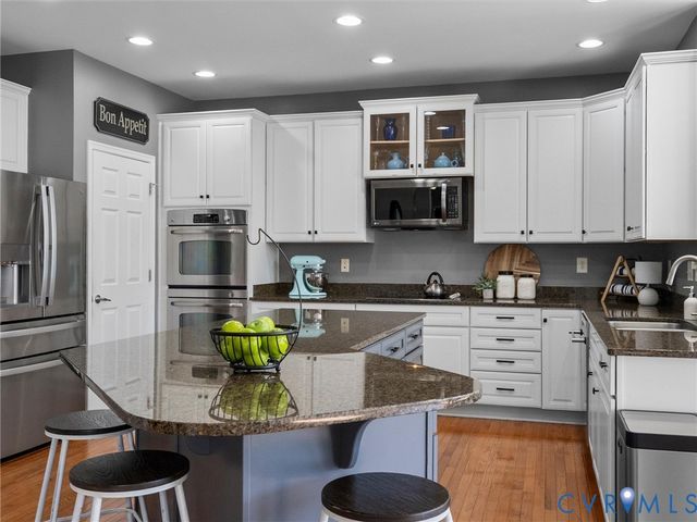 6207 Stile Gate Ter, Moseley, VA 23120