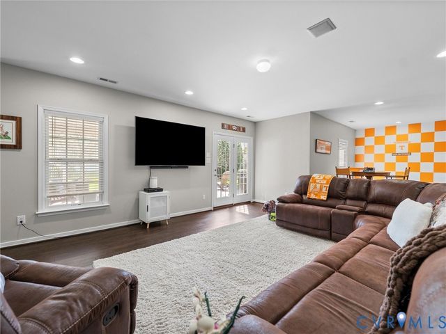 6207 Stile Gate Ter, Moseley, VA 23120