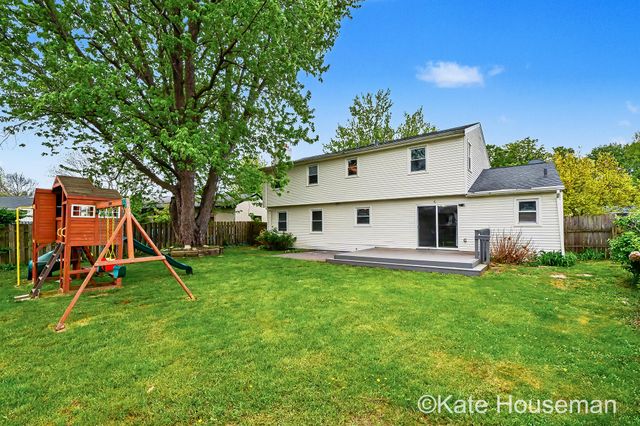 1793 Pinebluff Drive SE, Kentwood, MI 49508