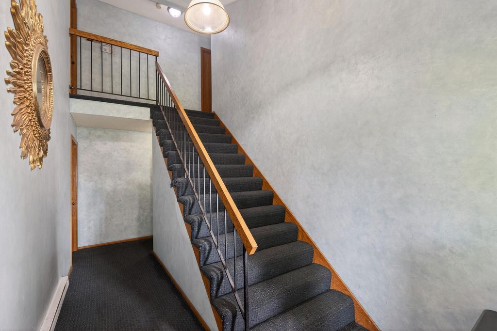 3060 109th Lane NW 8, Coon Rapids, MN 55433 — photo 3