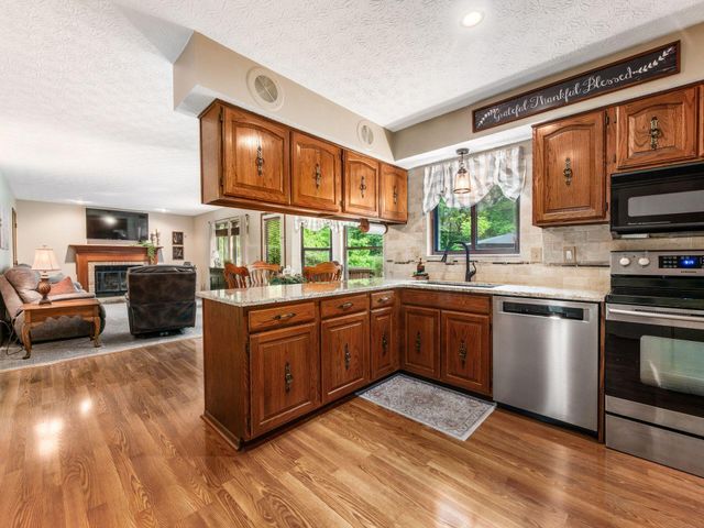 14 Highmeadow Drive, Columbus, OH 43230