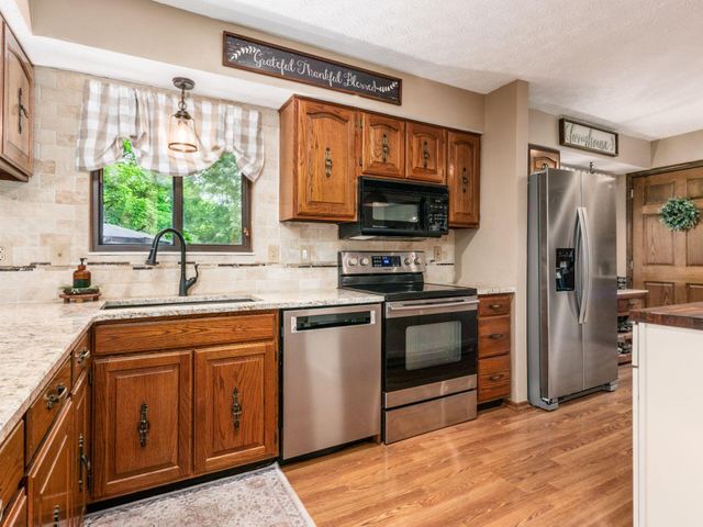 14 Highmeadow Drive, Columbus, OH 43230