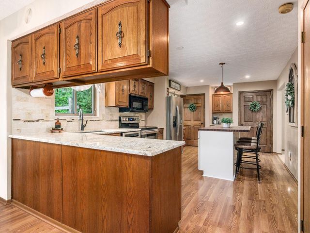 14 Highmeadow Drive, Columbus, OH 43230