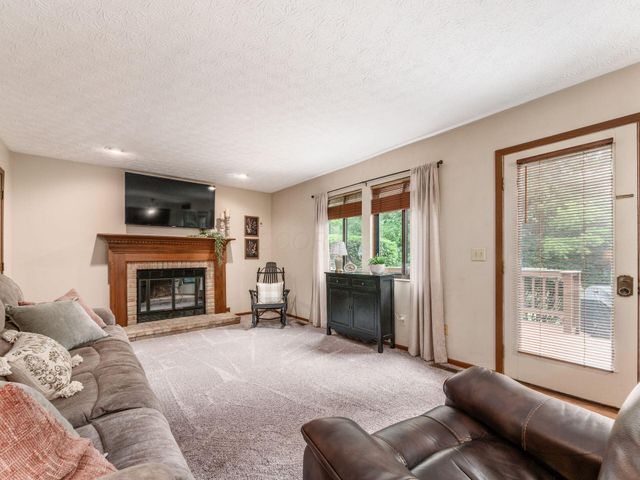 14 Highmeadow Drive, Columbus, OH 43230