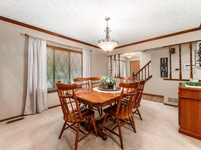 14 Highmeadow Drive, Columbus, OH 43230