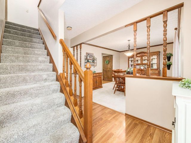 14 Highmeadow Drive, Columbus, OH 43230