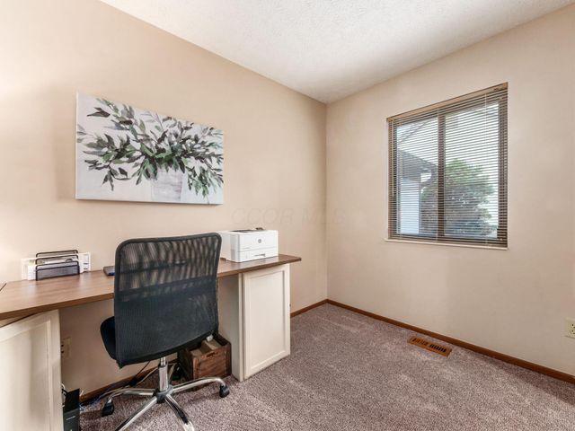 14 Highmeadow Drive, Columbus, OH 43230