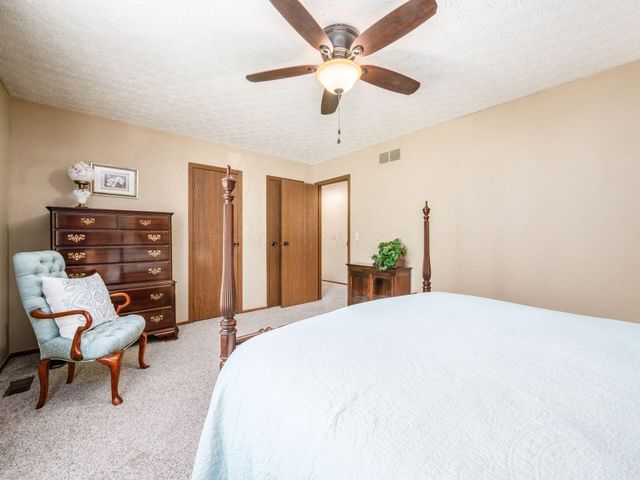 14 Highmeadow Drive, Columbus, OH 43230