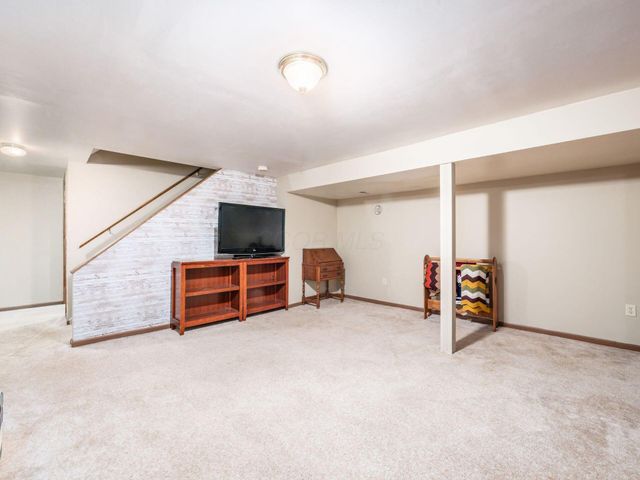14 Highmeadow Drive, Columbus, OH 43230
