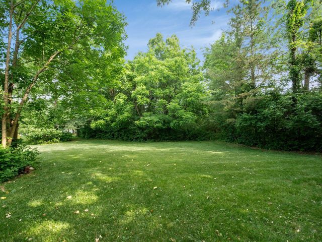 14 Highmeadow Drive, Columbus, OH 43230