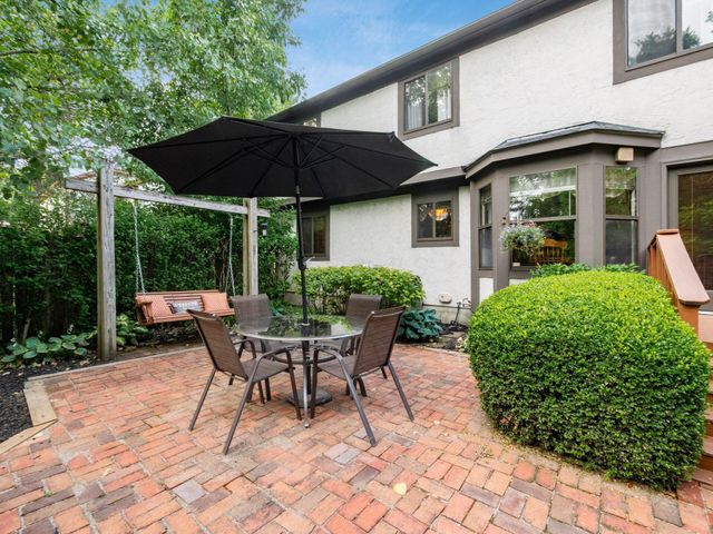 14 Highmeadow Drive, Columbus, OH 43230