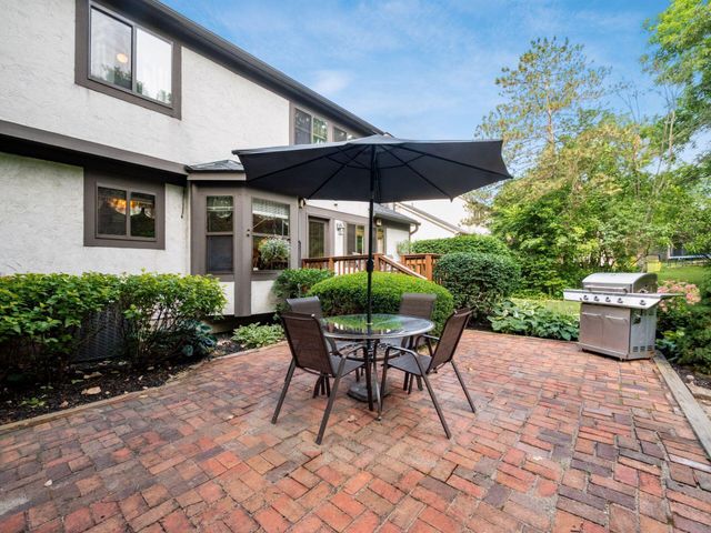14 Highmeadow Drive, Columbus, OH 43230
