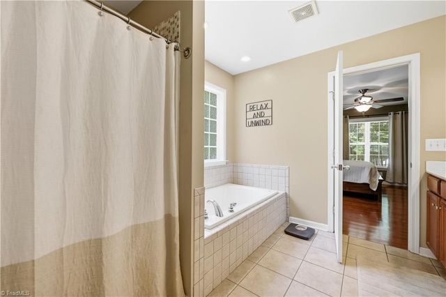 2130 Willow Oak Drive, Thomasville, NC 27360