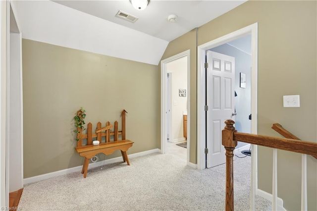 2130 Willow Oak Drive, Thomasville, NC 27360