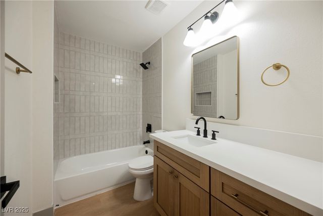 2816 Fort Sumter Drive, North Las Vegas, NV 89030