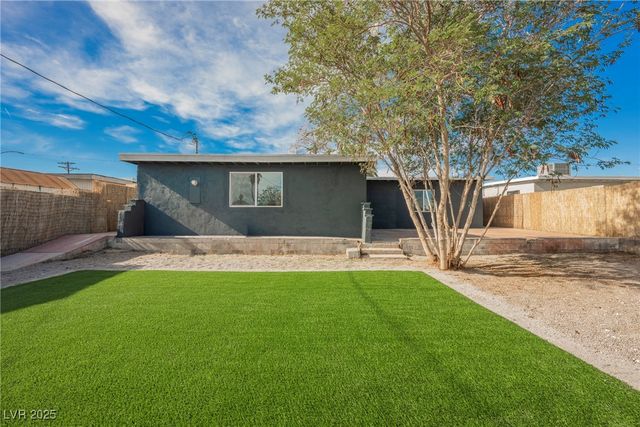 2816 Fort Sumter Drive, North Las Vegas, NV 89030
