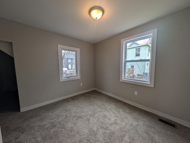 611 24th Avenue N, Minneapolis, MN 55411