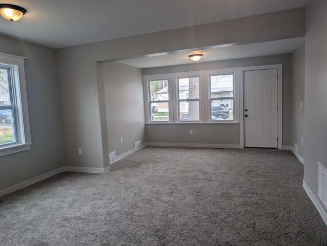 611 24th Avenue N, Minneapolis, MN 55411